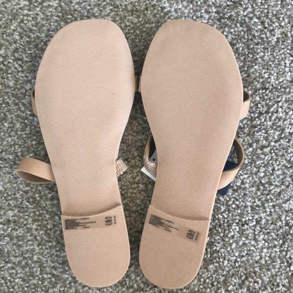 Abercrombie Slide Sandals - Picture 5 of 5